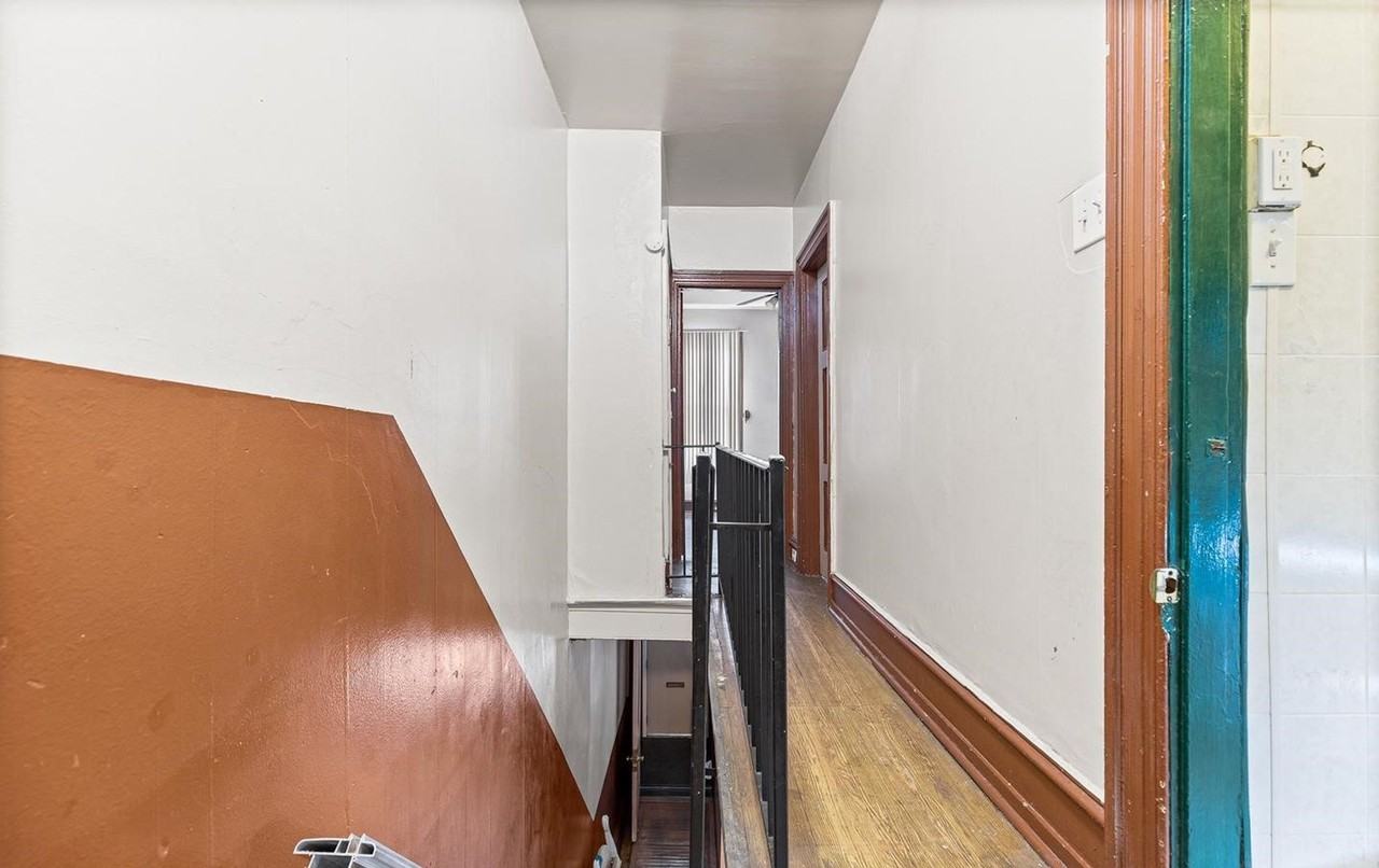 2304 N Smedley St - Photo 7 of 11