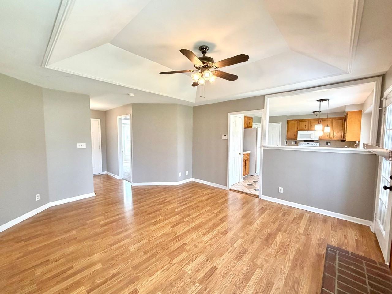 3411 Polly Dr - Photo 5 of 28