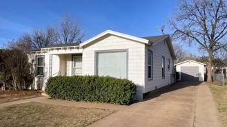 3757 Avondale Ave - Photo 1 of 1