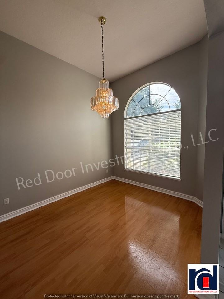 8611 Sugar Palm Ct - Photo 6 of 25