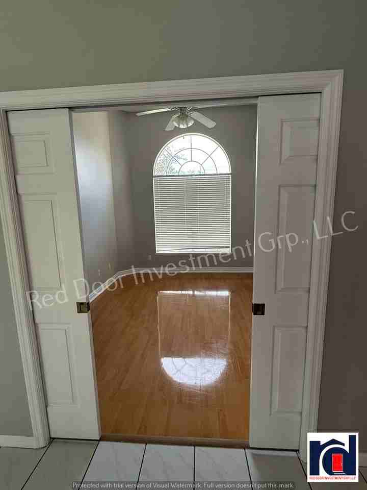 8611 Sugar Palm Ct - Photo 7 of 25