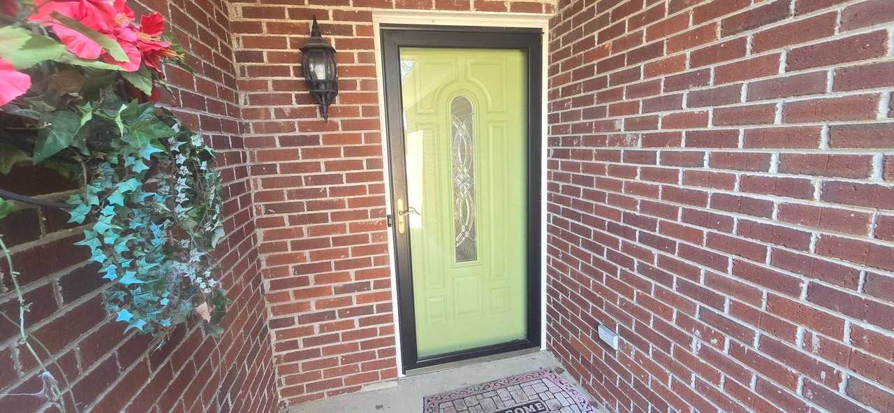 3313 Fort Harrods Ct - Photo 2 of 27