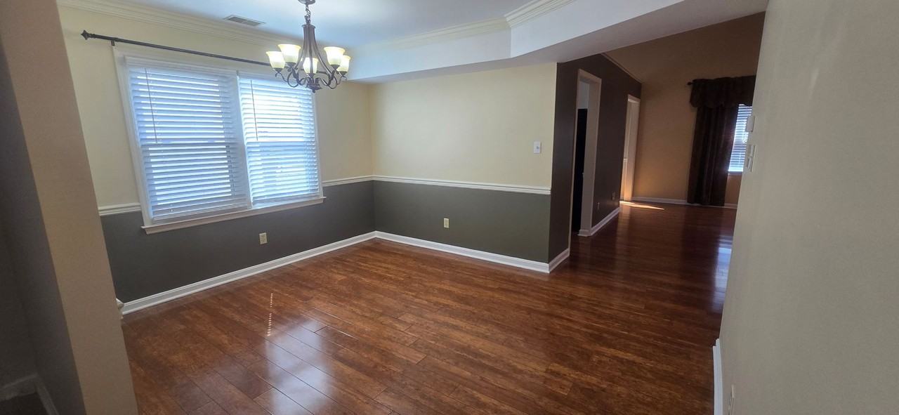 3313 Fort Harrods Ct - Photo 3 of 27