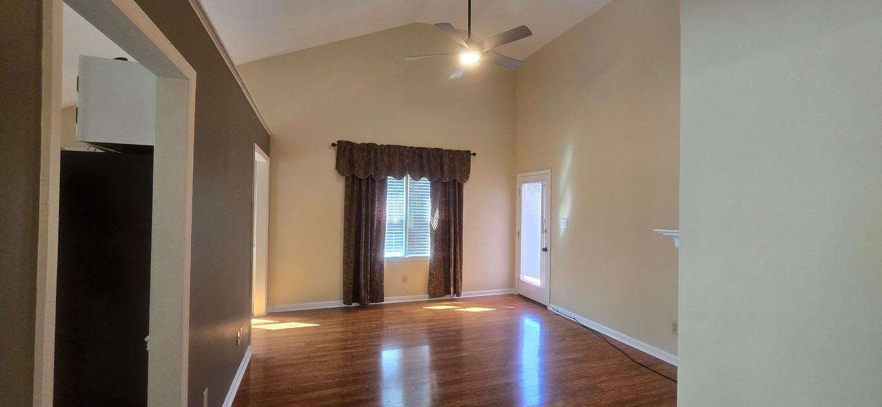 3313 Fort Harrods Ct - Photo 6 of 27