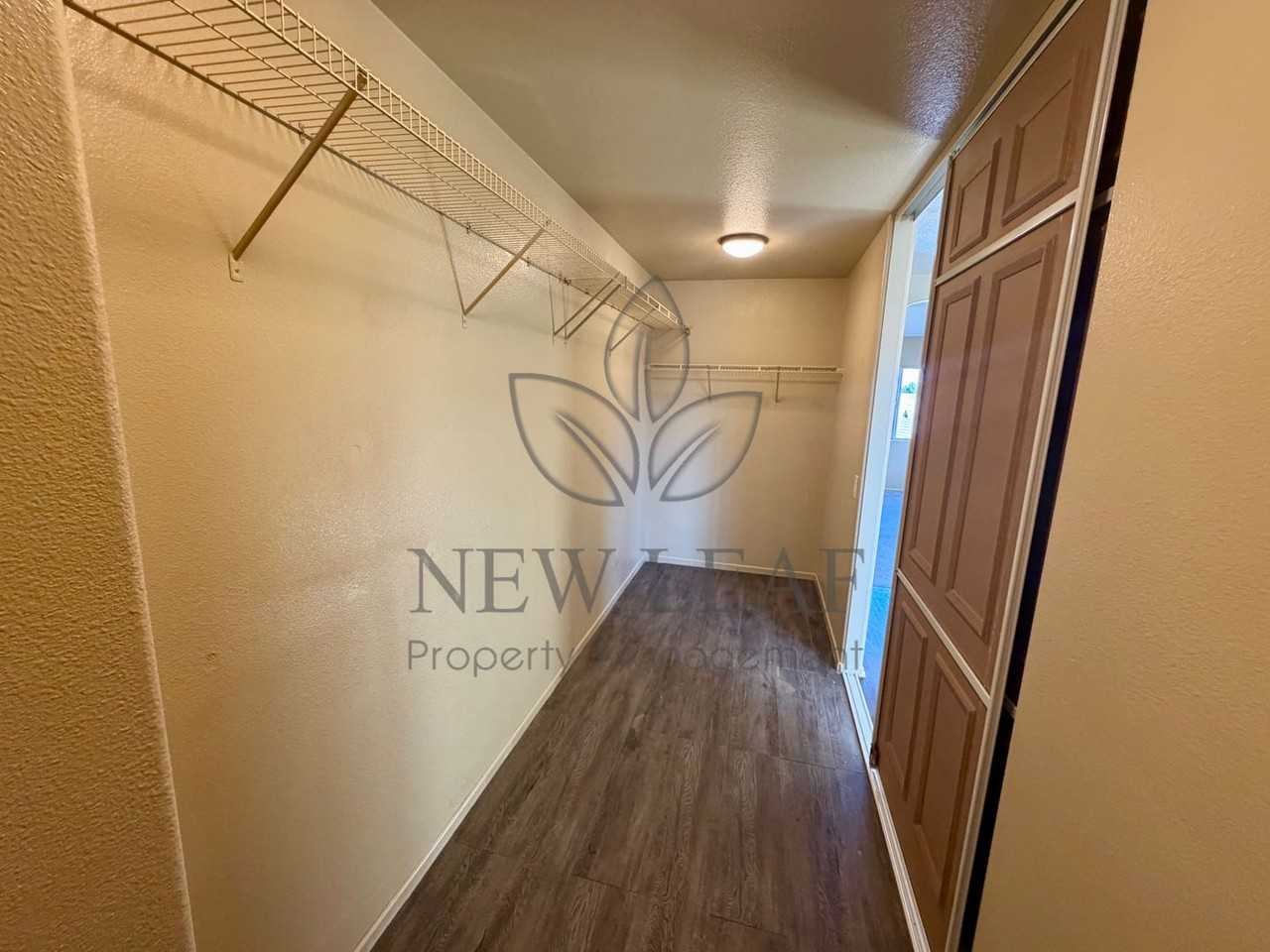 13259 Concord Dr - Photo 2 of 40