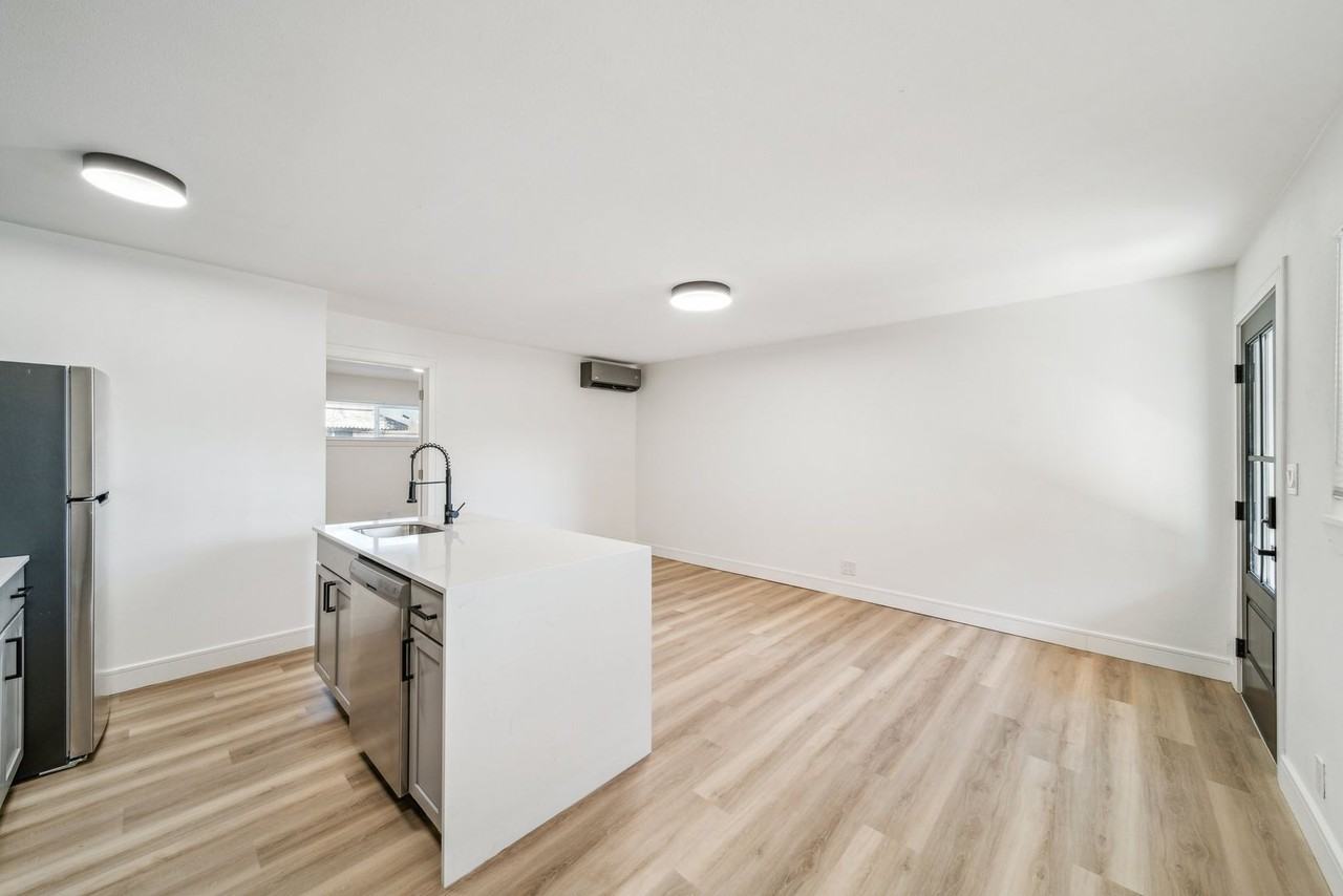 1314 S Quincy Ave - Photo 6 of 18