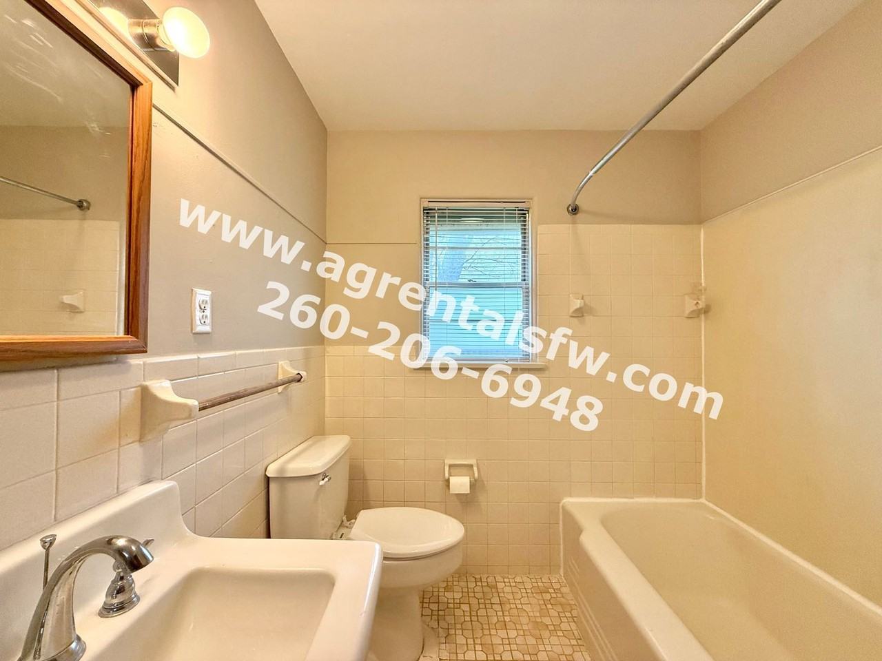 14901 W State Road 14 - Photo 4 of 13