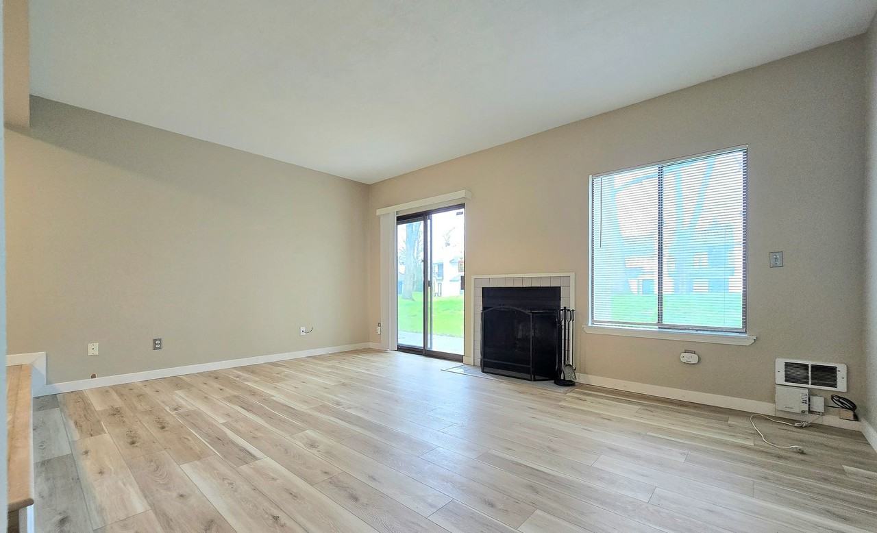 4817 76th St Ne - Photo 5 of 17