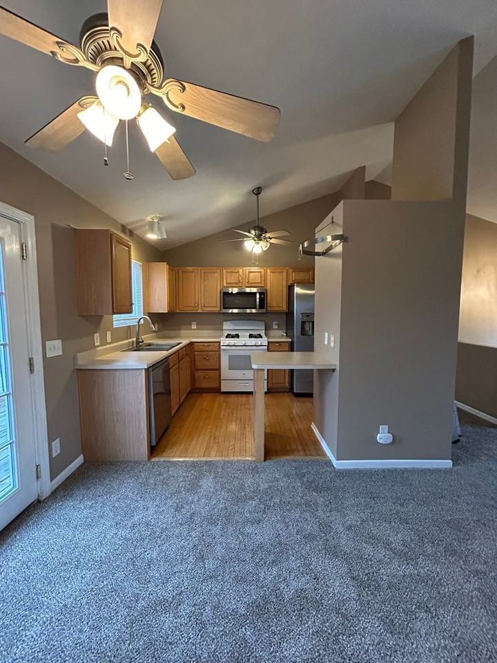 17843 Edna St - Photo 6 of 37