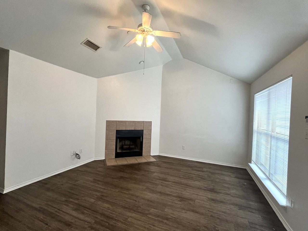 WYKEHAM CONDOMINIUMS - Photo 3 of 50
