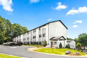 featured image of 4371 Glenwood Rd