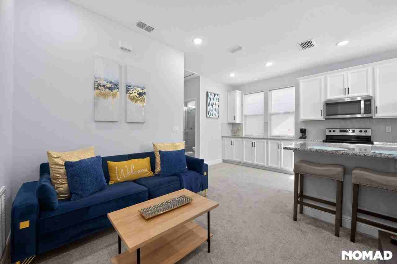 10322 Marconi Ave - Photo 6 of 25