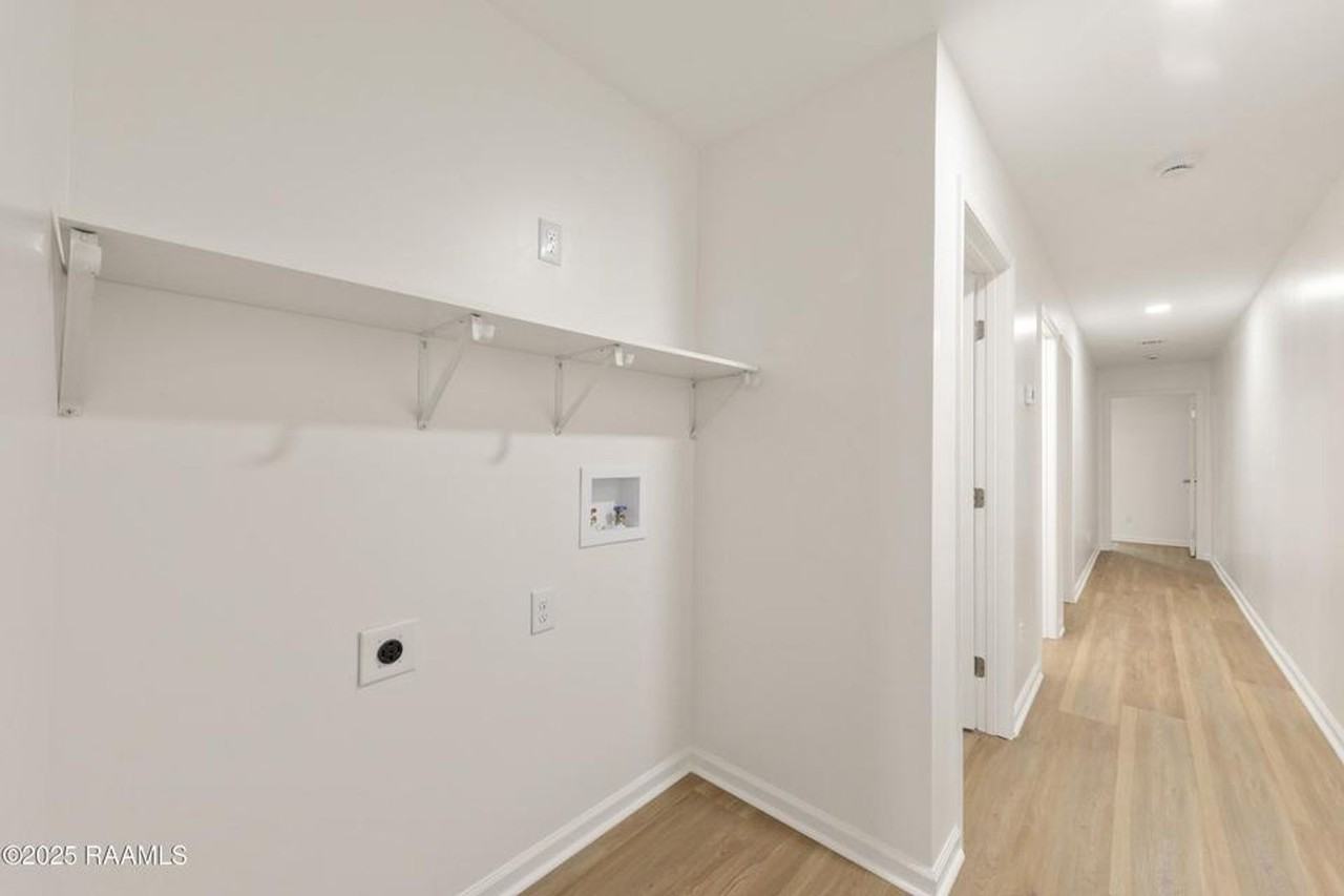 503 Joan St - Photo 5 of 11