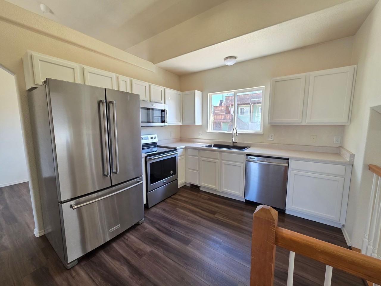 7015 Cabriolet Dr - Photo 7 of 30