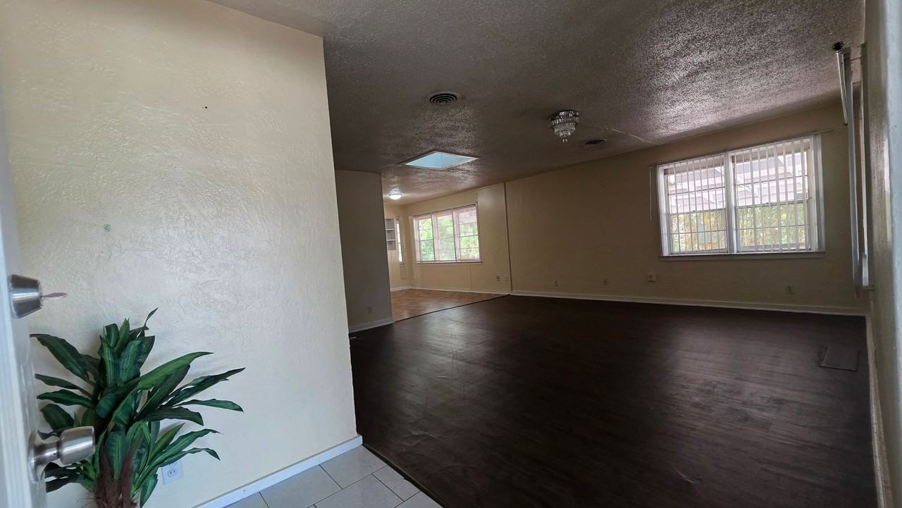 727 White St - Photo 4 of 22