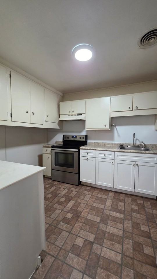 727 White St - Photo 6 of 22