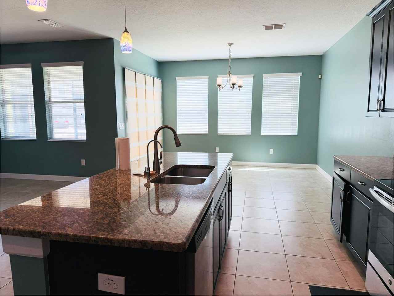 4600 Terry Town Dr - Photo 4 of 22