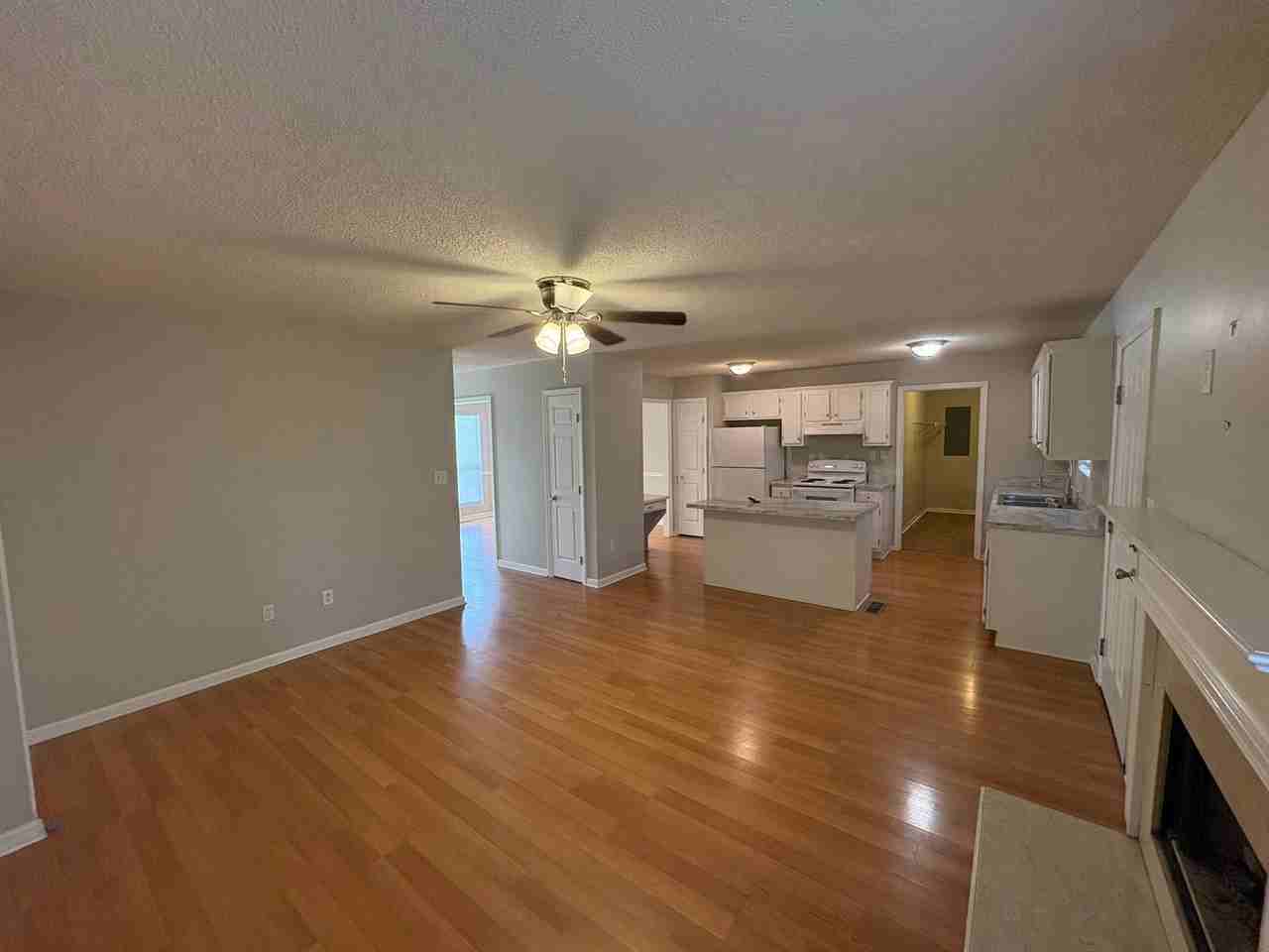 1114 Oak Blvd - Photo 6 of 21