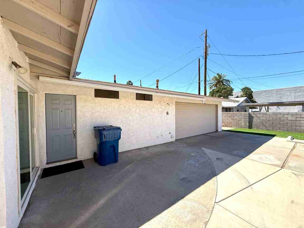 1188 Juanita Ln - Photo 4 of 27