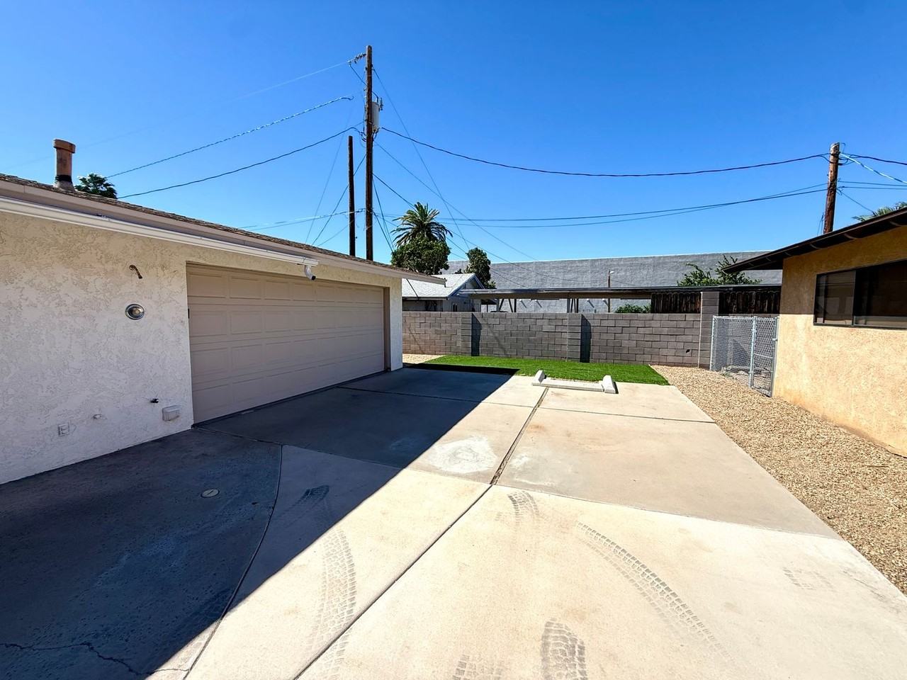 1188 Juanita Ln - Photo 5 of 27