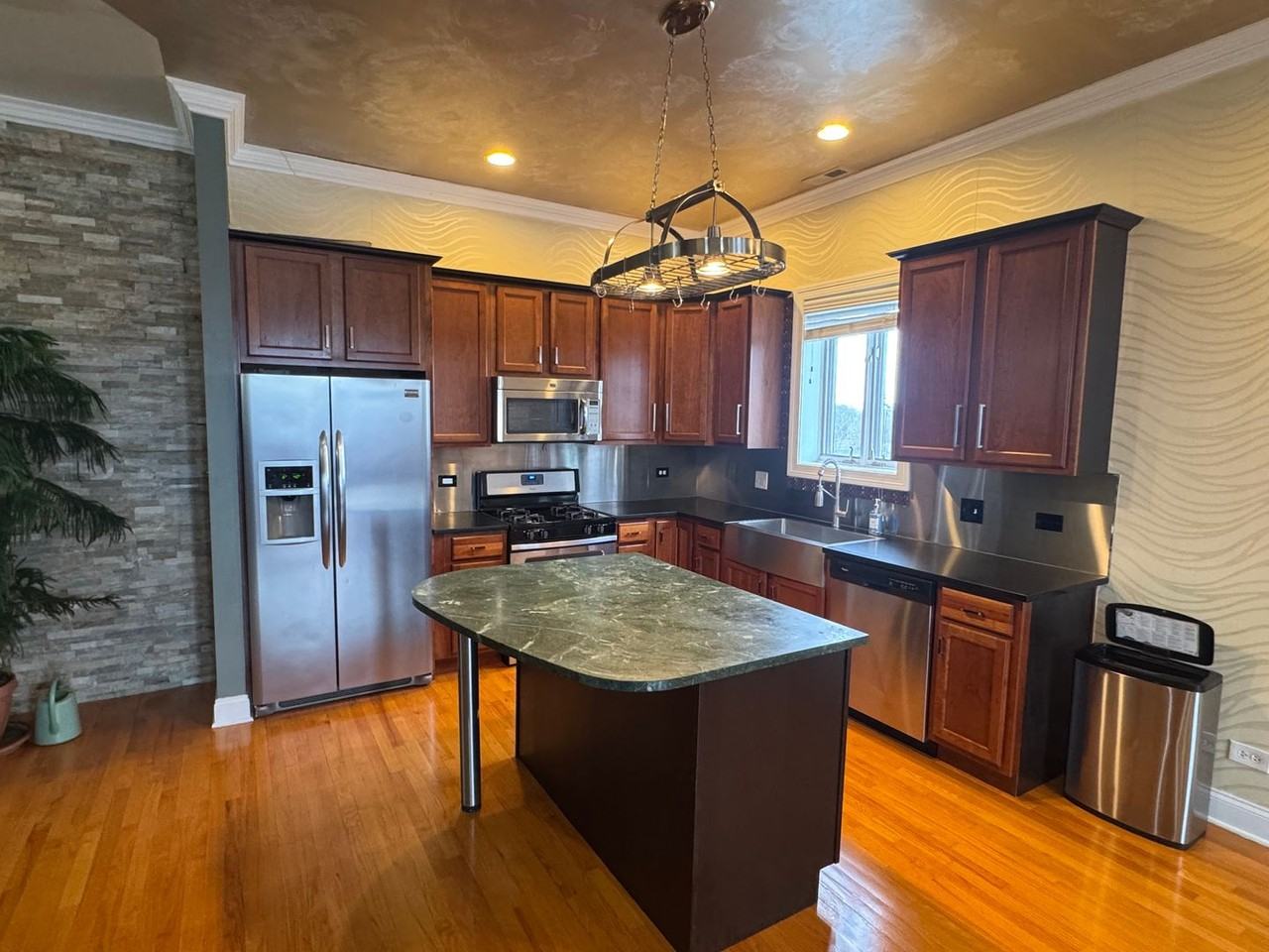 1837 N Harlem Ave #3 - Photo 3 of 16