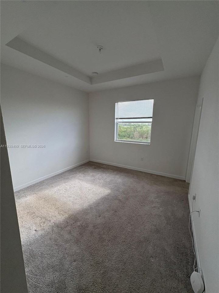 29240 Sw 163rd Ct - Photo 6 of 14