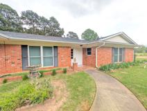 635 Summit Dr - Photo 1 of 1