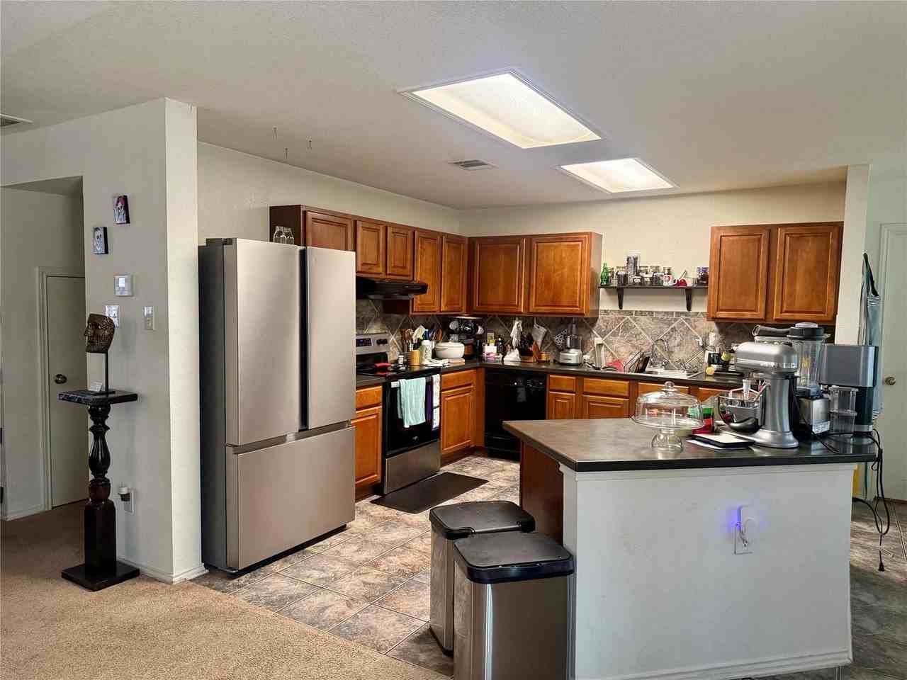 11104 11104 Chatam Berry Ln - ELT 1/31/27 - Photo 7 of 12