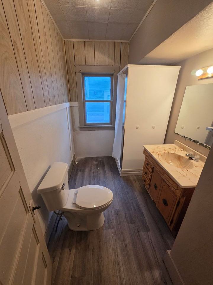 133 N 1st St - Photo 6 of 6