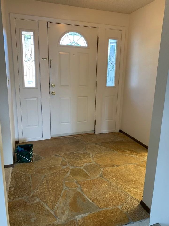 18523 131st Ave Se - Photo 2 of 27