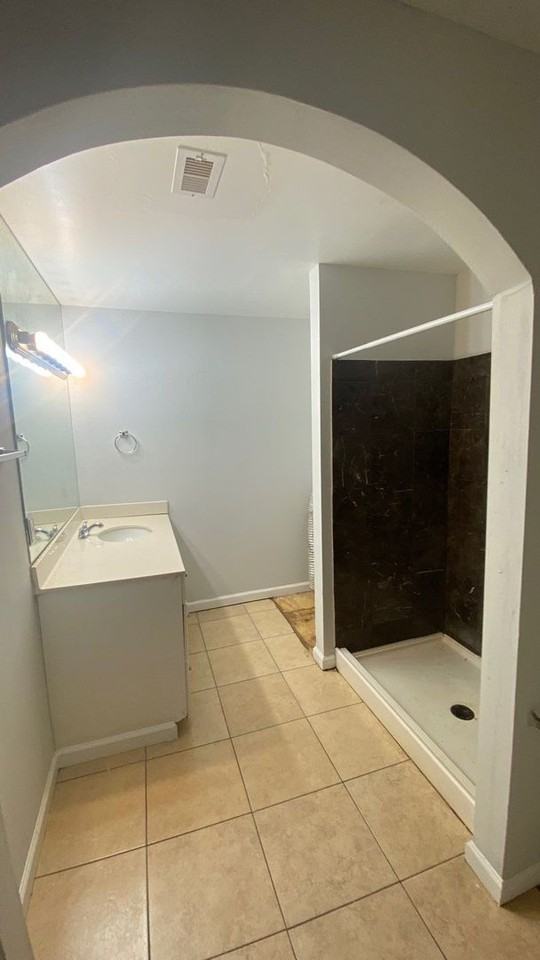 1918 Oleander Dr - Photo 7 of 20