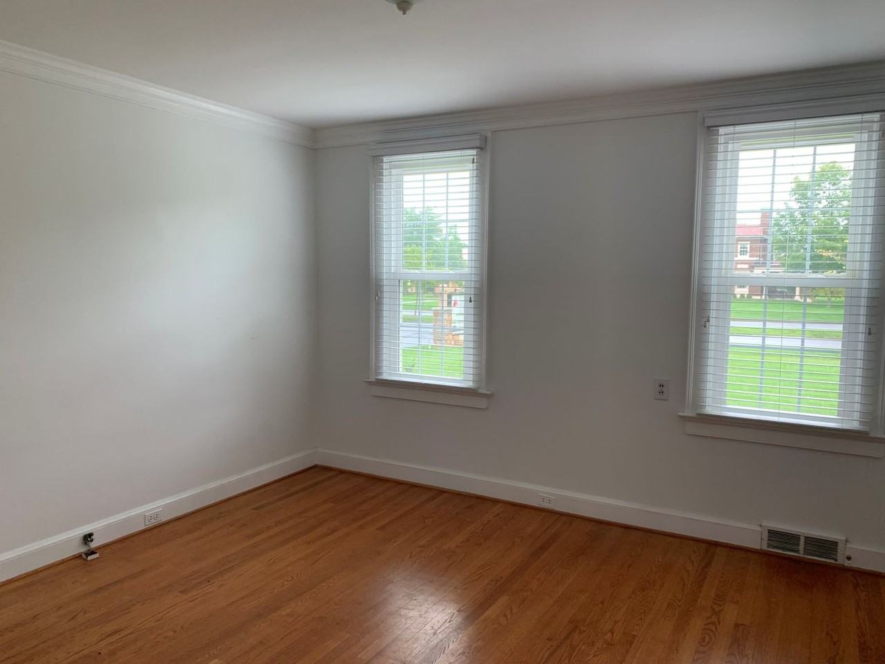 4102 Peakland Pl - Photo 7 of 15