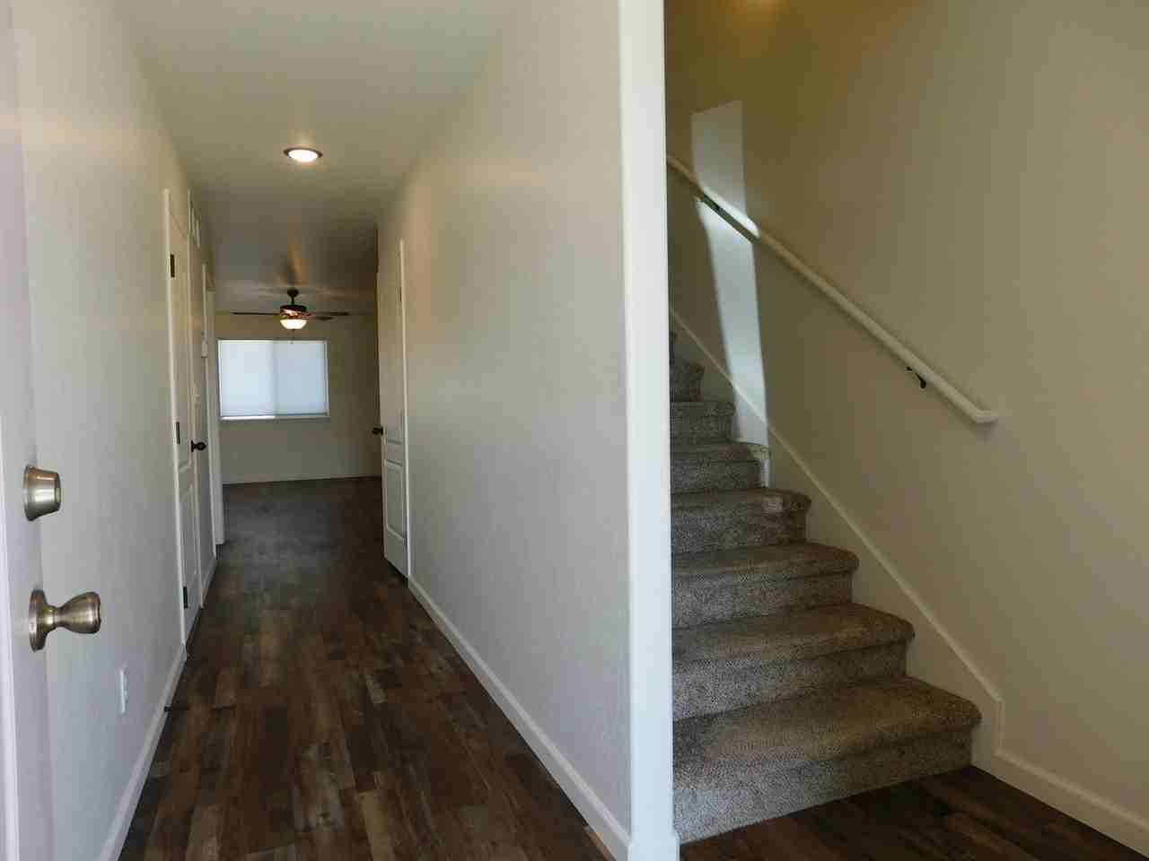 657 Trinity Way #B - Photo 2 of 18