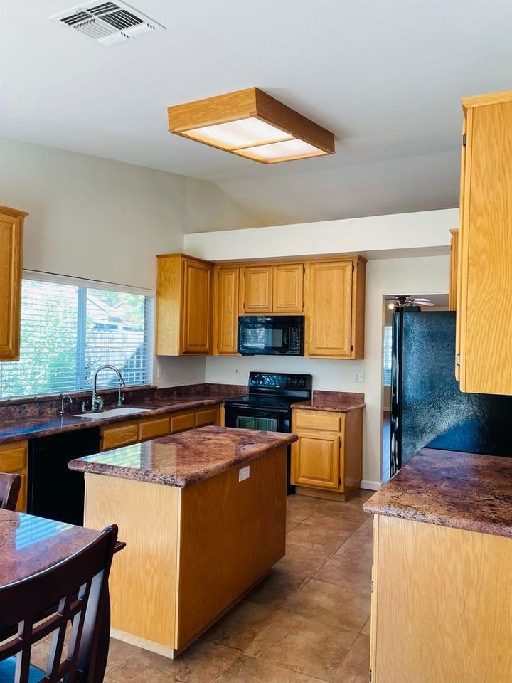 5106 Camanche Way - Photo 7 of 16