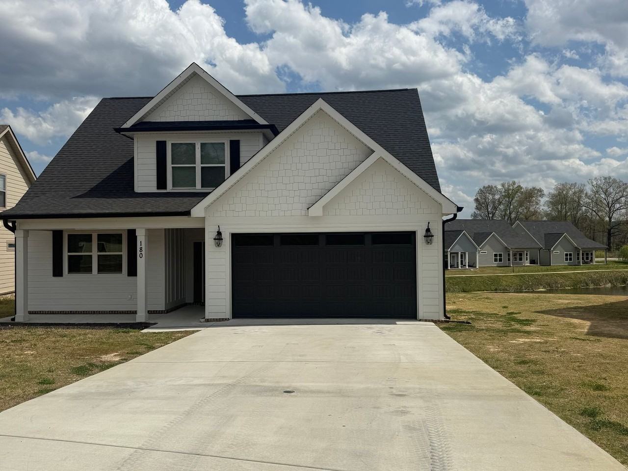 180 Willow Grove Ct - Photo 2 of 20