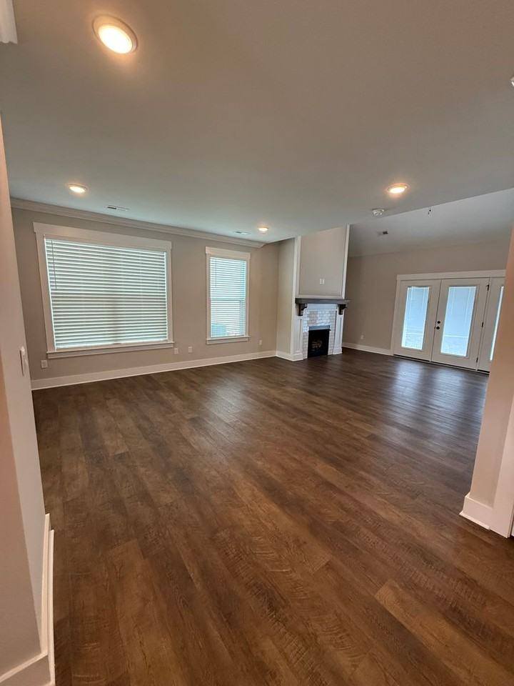 180 Willow Grove Ct - Photo 6 of 20