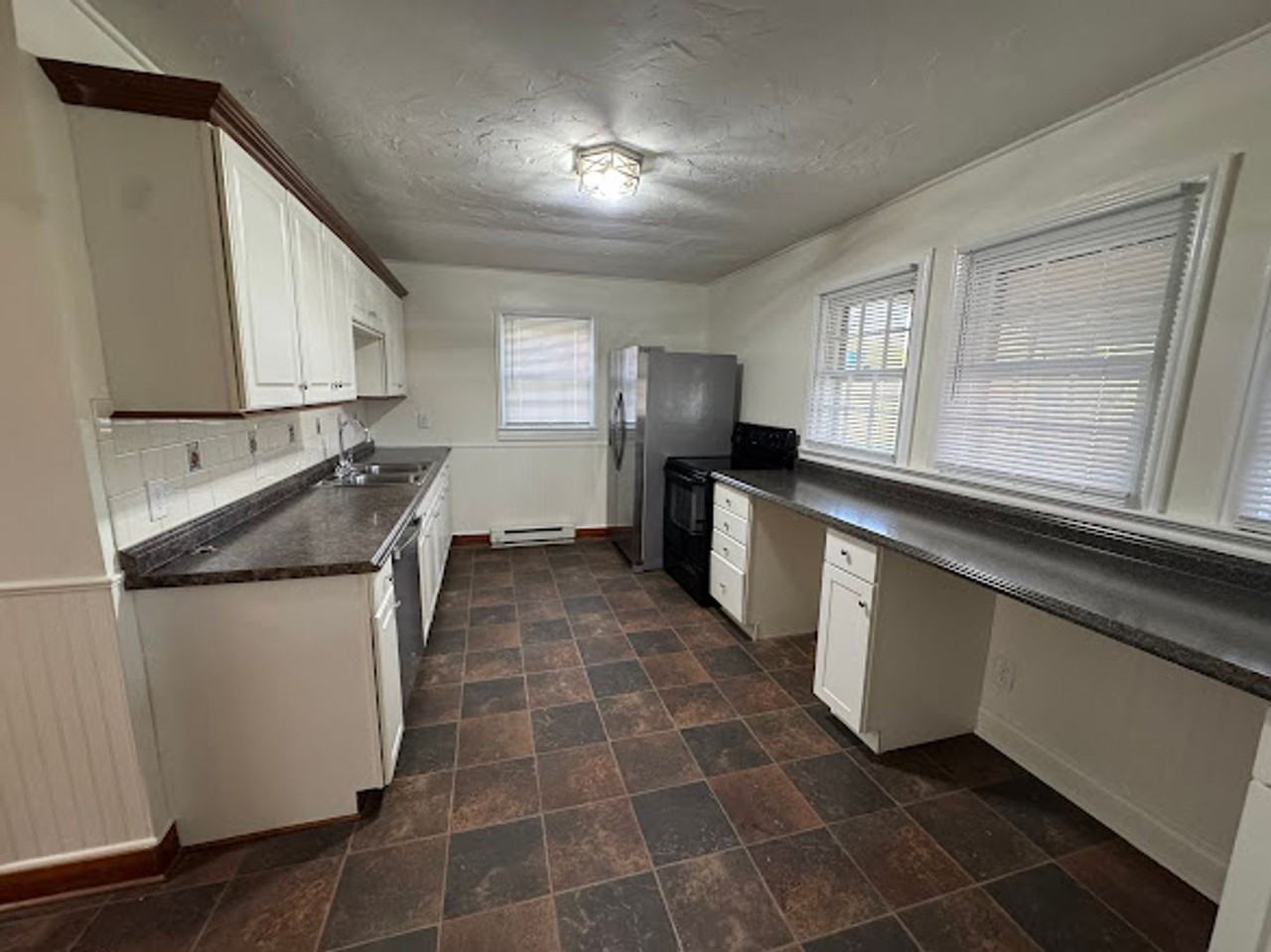 333 Mcclelland St - Photo 6 of 14