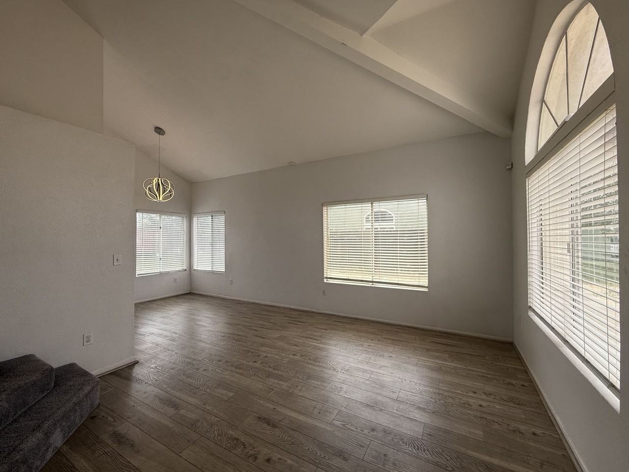 2624 Via Verona - Photo 3 of 20