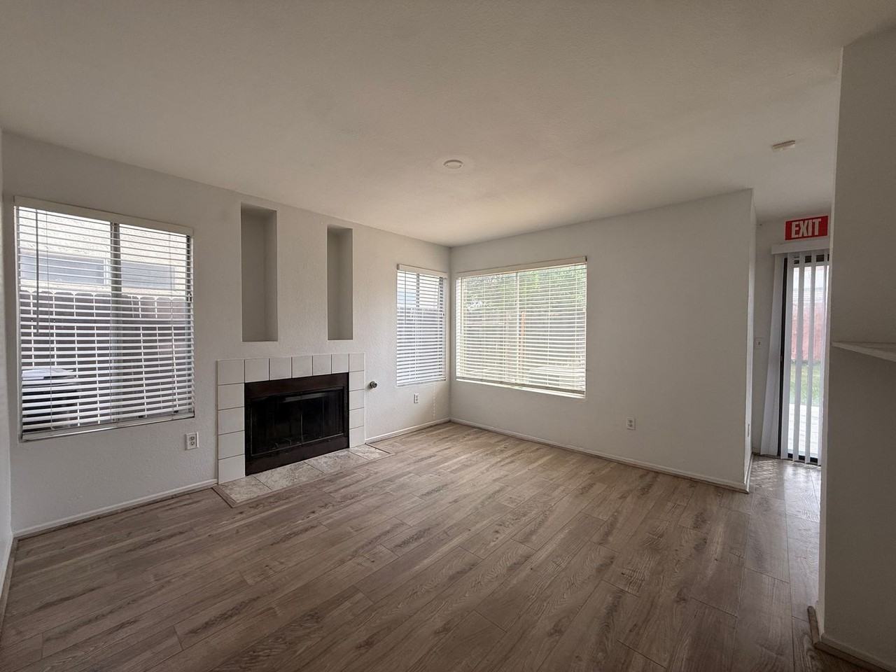 2624 Via Verona - Photo 5 of 20