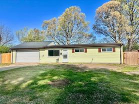 4952 Paine Ln - Photo 1 of 1