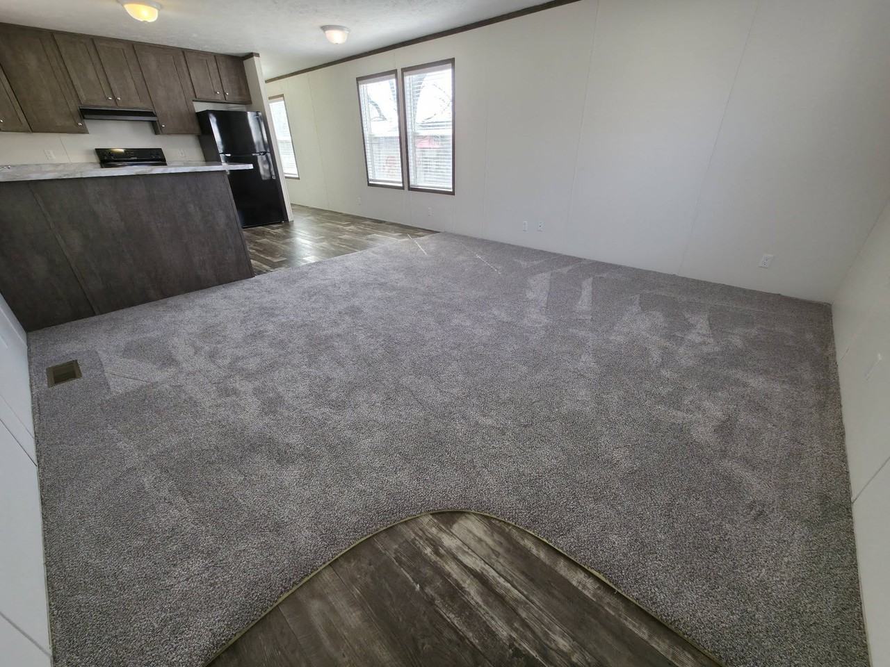 1319 W Plum St #75 - Photo 5 of 26