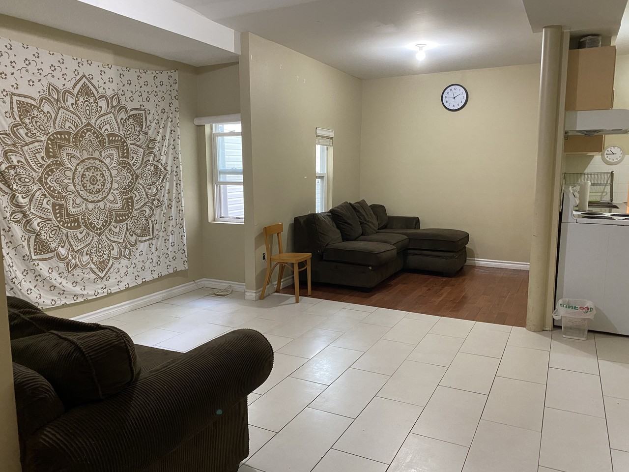 Beverley St & College St - Photo 7 of 8