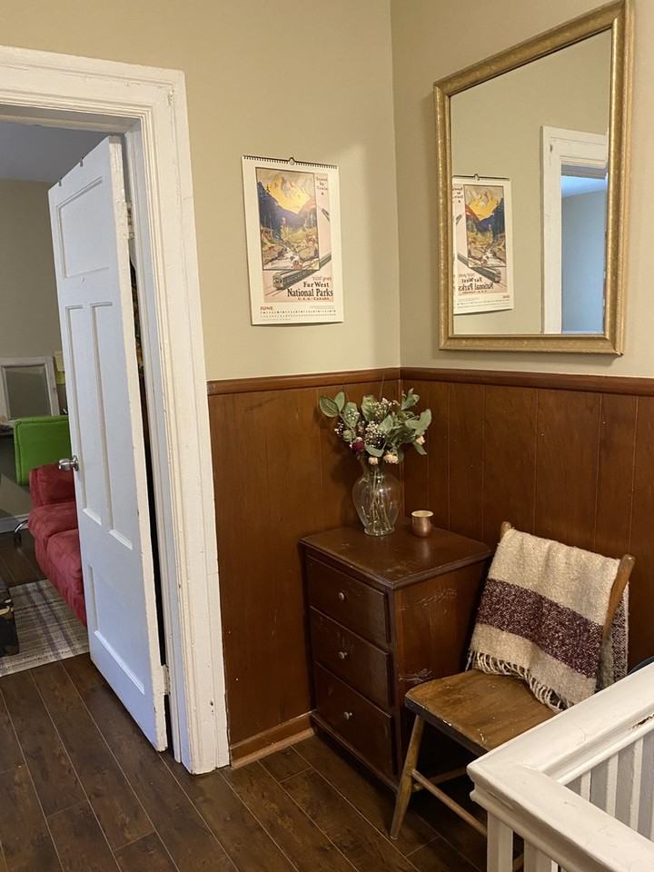 Spadina Ave. & Nassau St - Photo 7 of 9