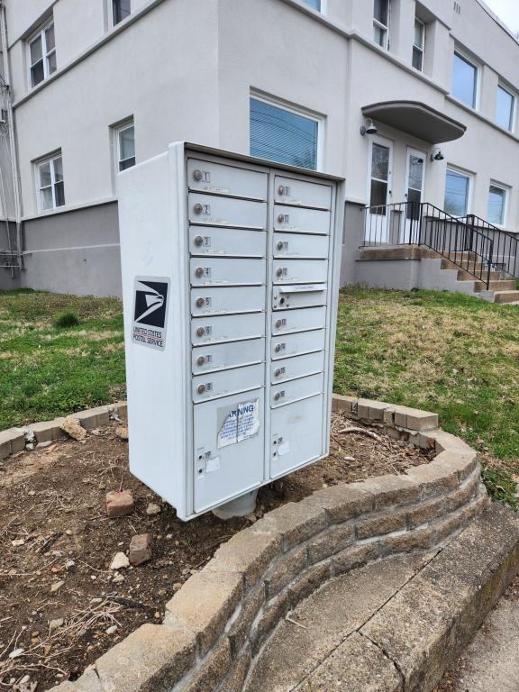 409 Graham St - Photo 2 of 22