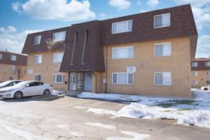 featured image of 10425 Natoma Ave