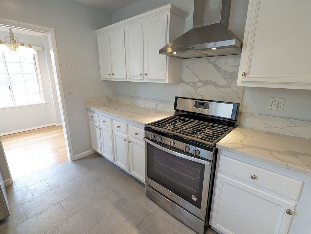 2746 Thurman Ave - Photo 7 of 25