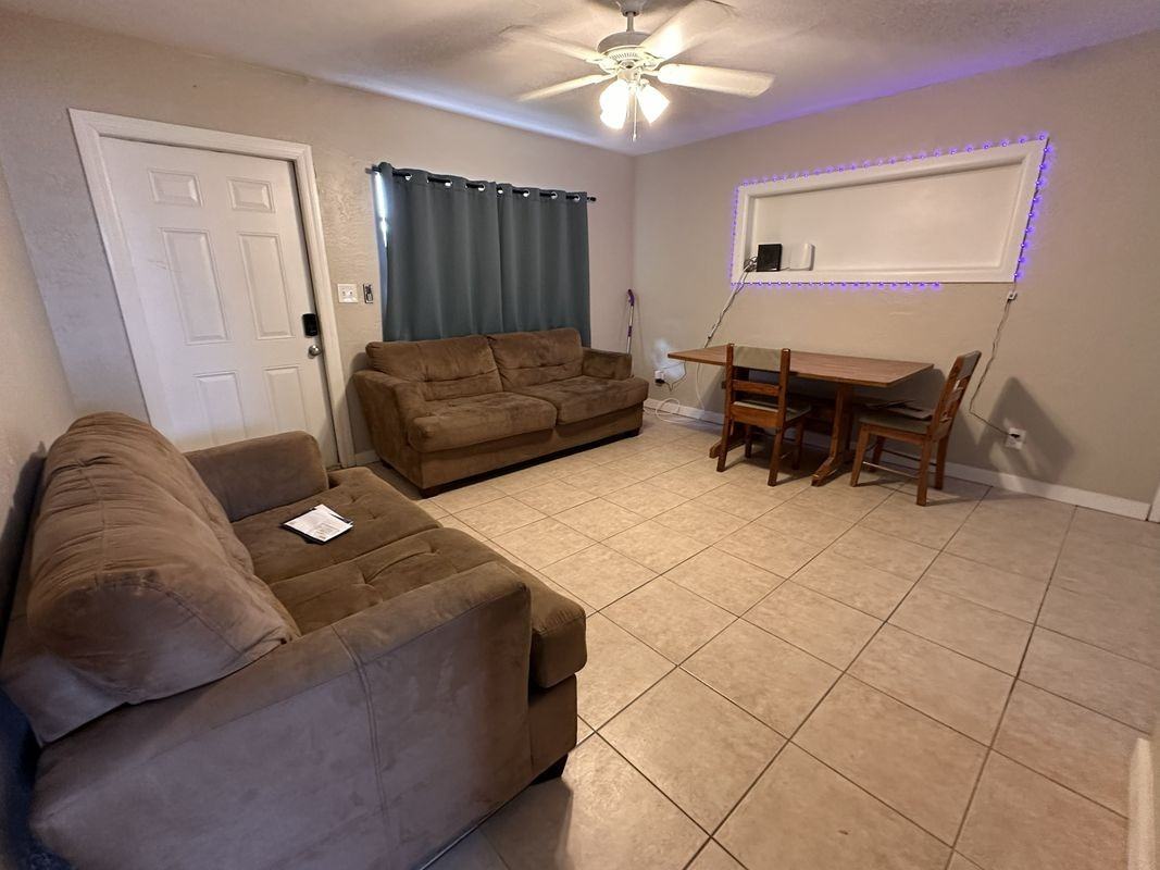 6601 65th Way - Photo 3 of 7