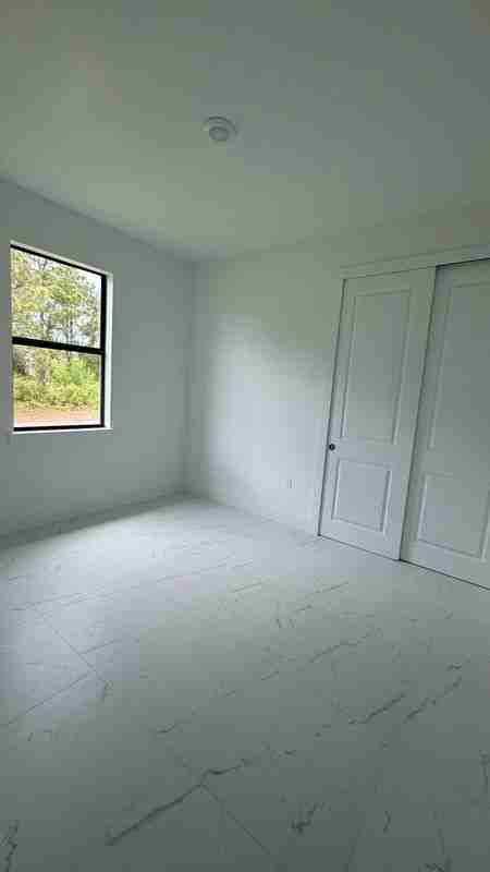 1103 Dean St - Photo 7 of 12