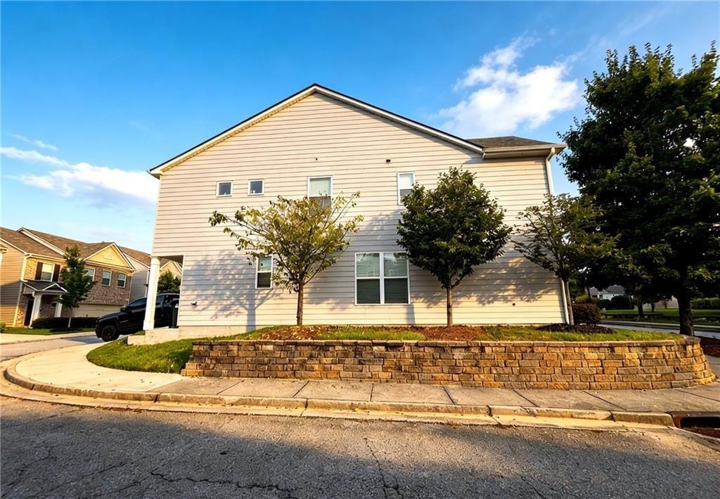 602 Lofty Ln Sw - Photo 4 of 31