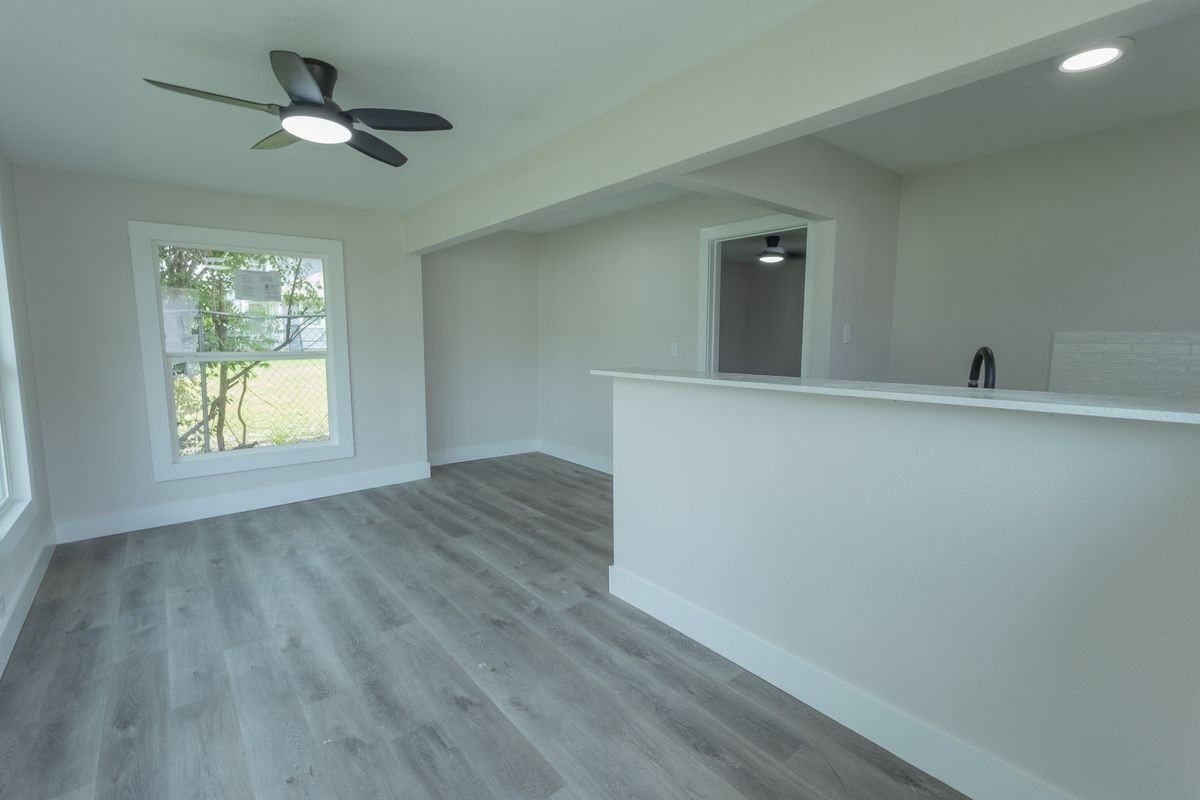 1714 Ethel Ave - Photo 6 of 10